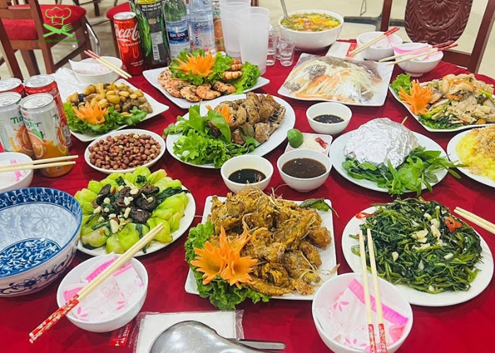 Nau co tai nha o Phuc Tho (2) Nau co tai nha o Phuc Tho (2)